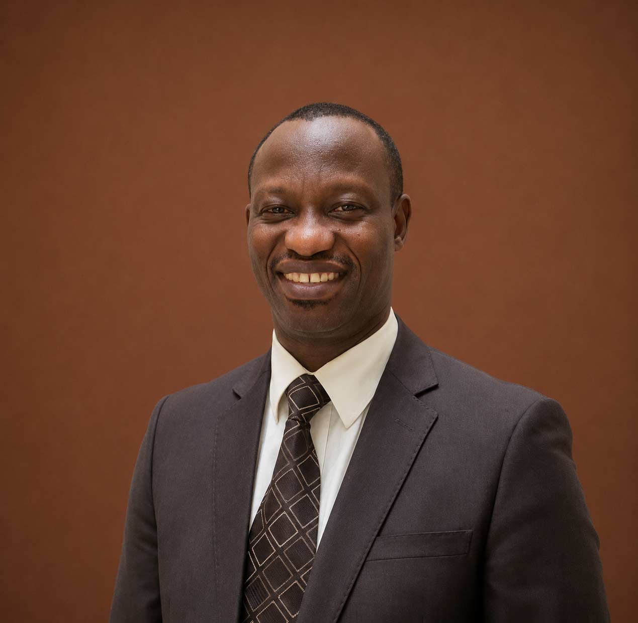 Dr. Daniel Gamati